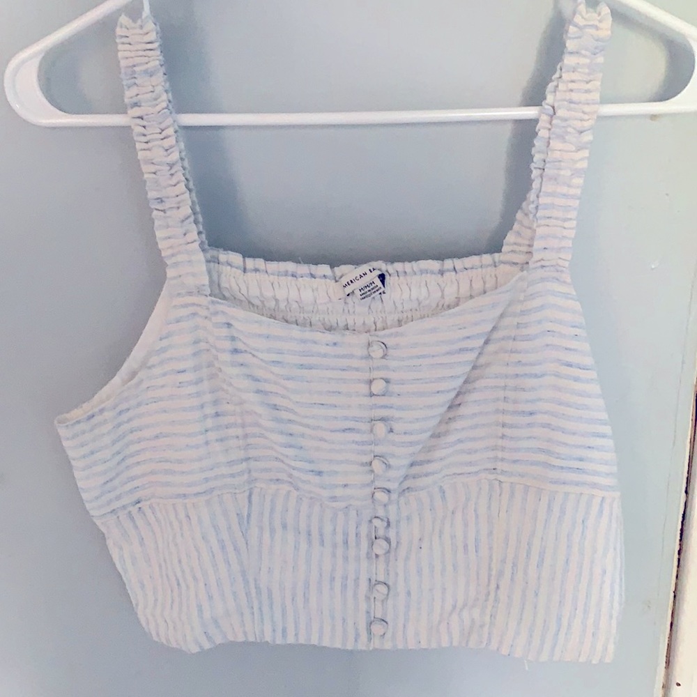 Cute American Eagle Crop Top!